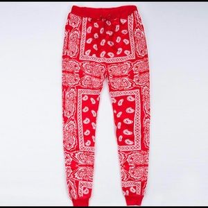 Women bandana red pants